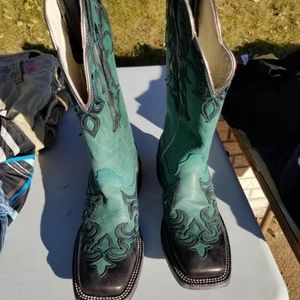 Women's Ariat Cowboy Boots